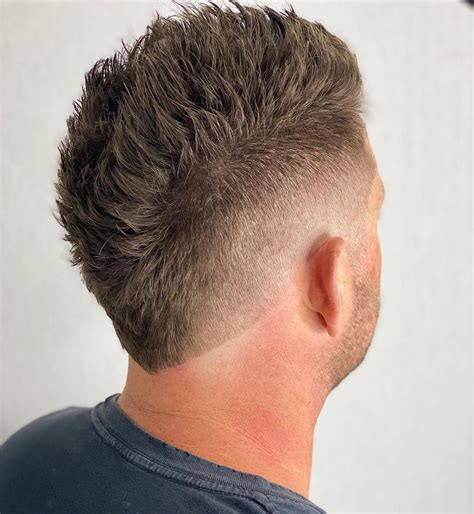 faux hawk taper|skin fade faux hawk.